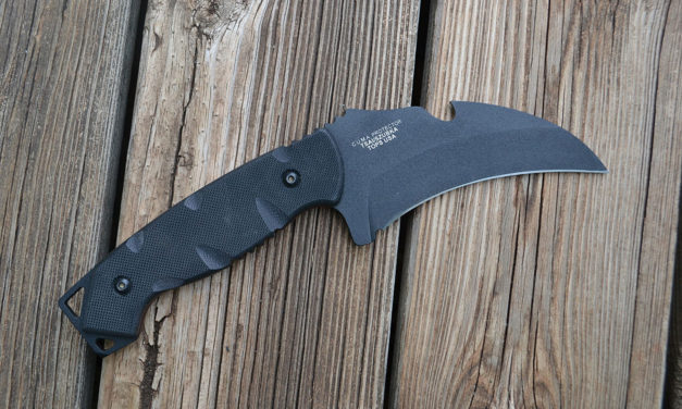 C.U.M.A. Protector: One bad-ass knife